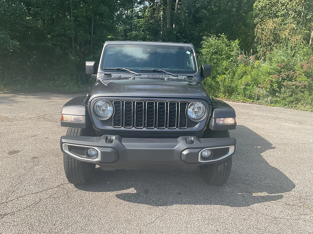 Certified Used 2024 GRAY Jeep Sport S image 2
