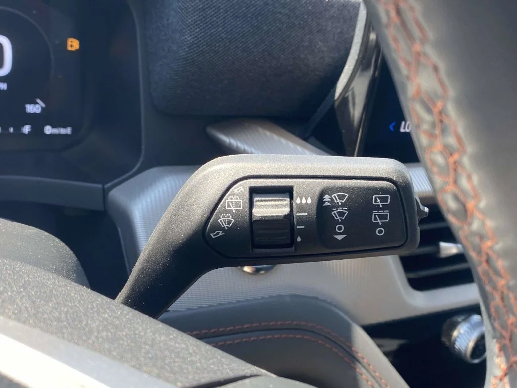 Used 2025 Blue Ford Active image 26