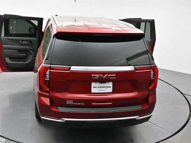 Used 2025 Volcanic Red Tintcoat GMC Elevation image 47
