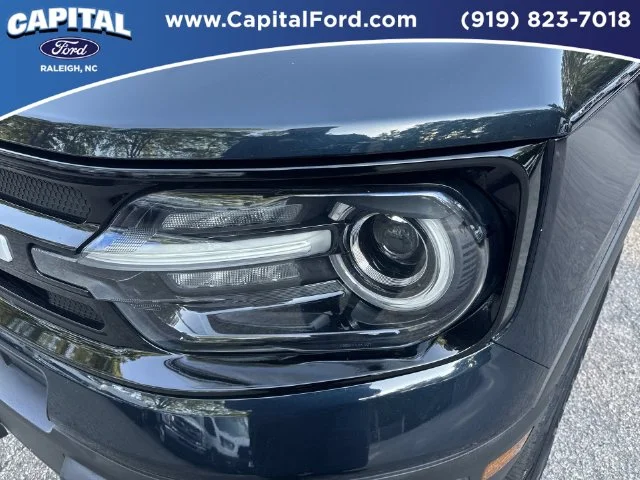 Used 2022 Blue Ford Outer Banks image 11