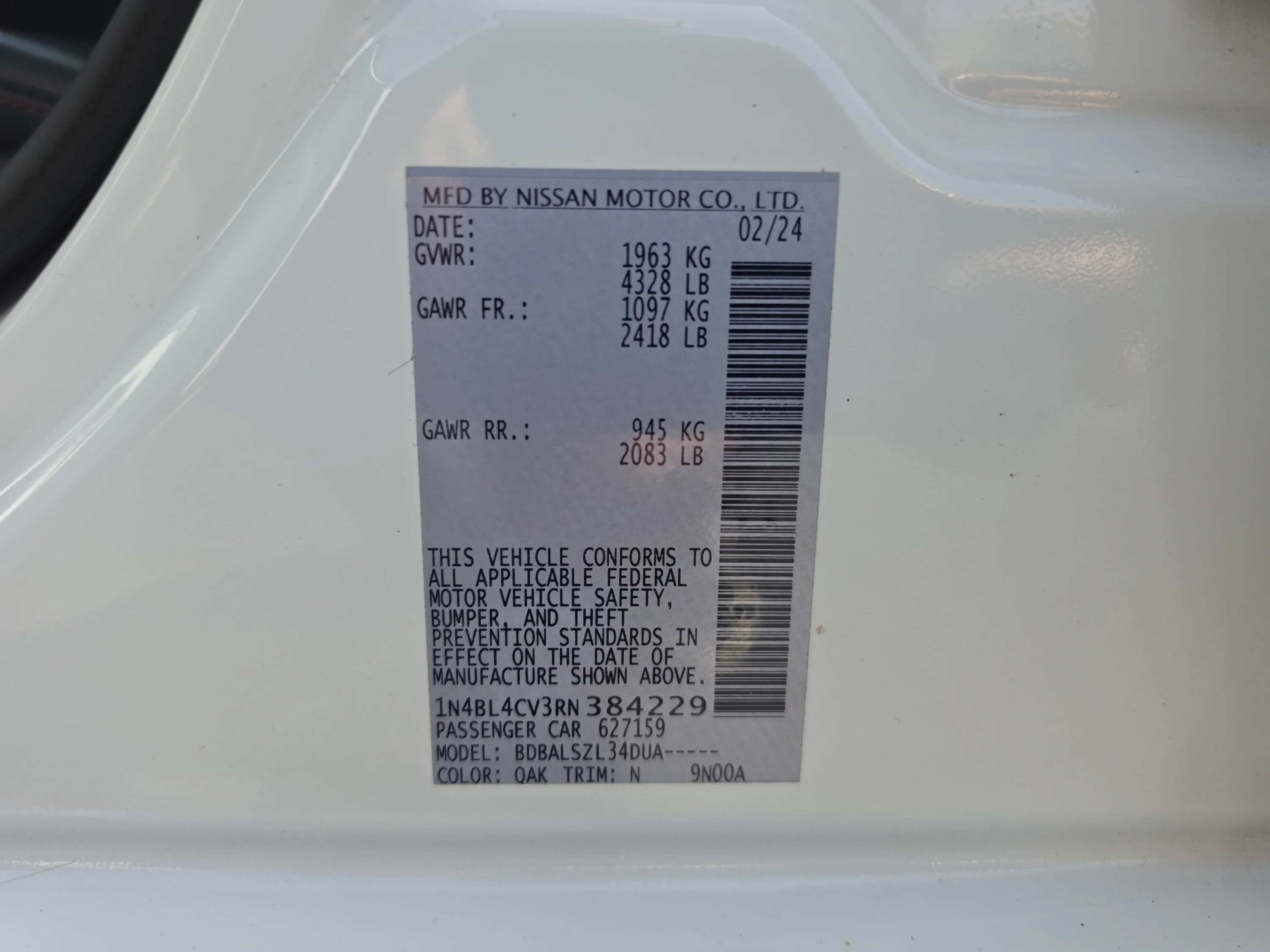 Used 2024 Glacier White Nissan 2.5 SR image 39