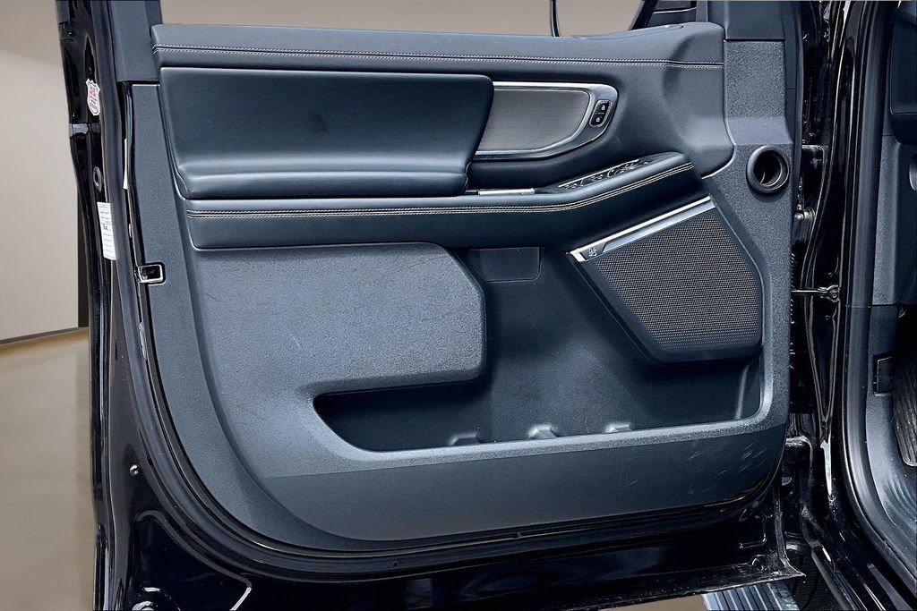 Used 2025 Black Ford Platinum image 18