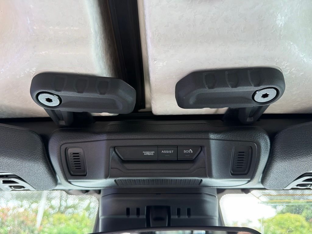 New 2026 Bright White Clearcoat Jeep Mojave image 28