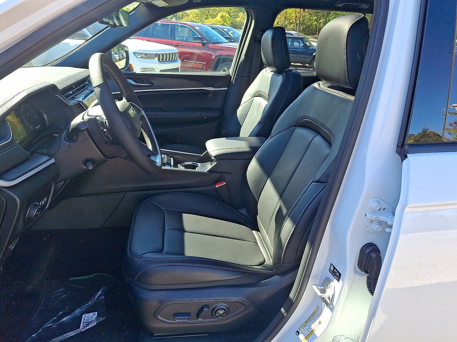 2025 Jeep Grand Cherokee Limited - Photo 8
