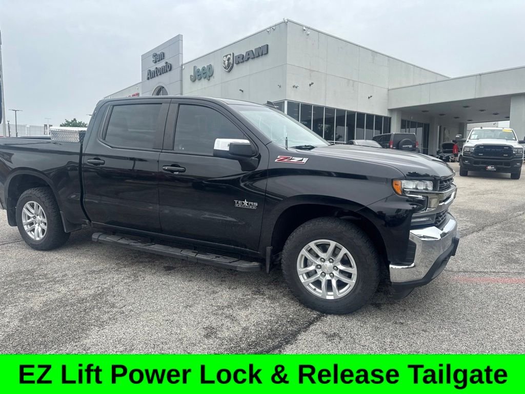 Used 2021 Black Chevrolet LT image 18