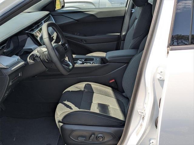 New 2026 Bright White Clearcoat Jeep Laredo image 10