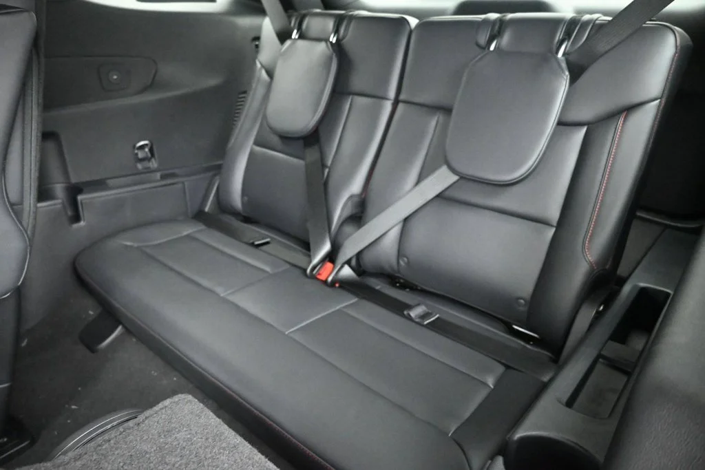 New 2026 Agate Black Metallic Ford ST image 20