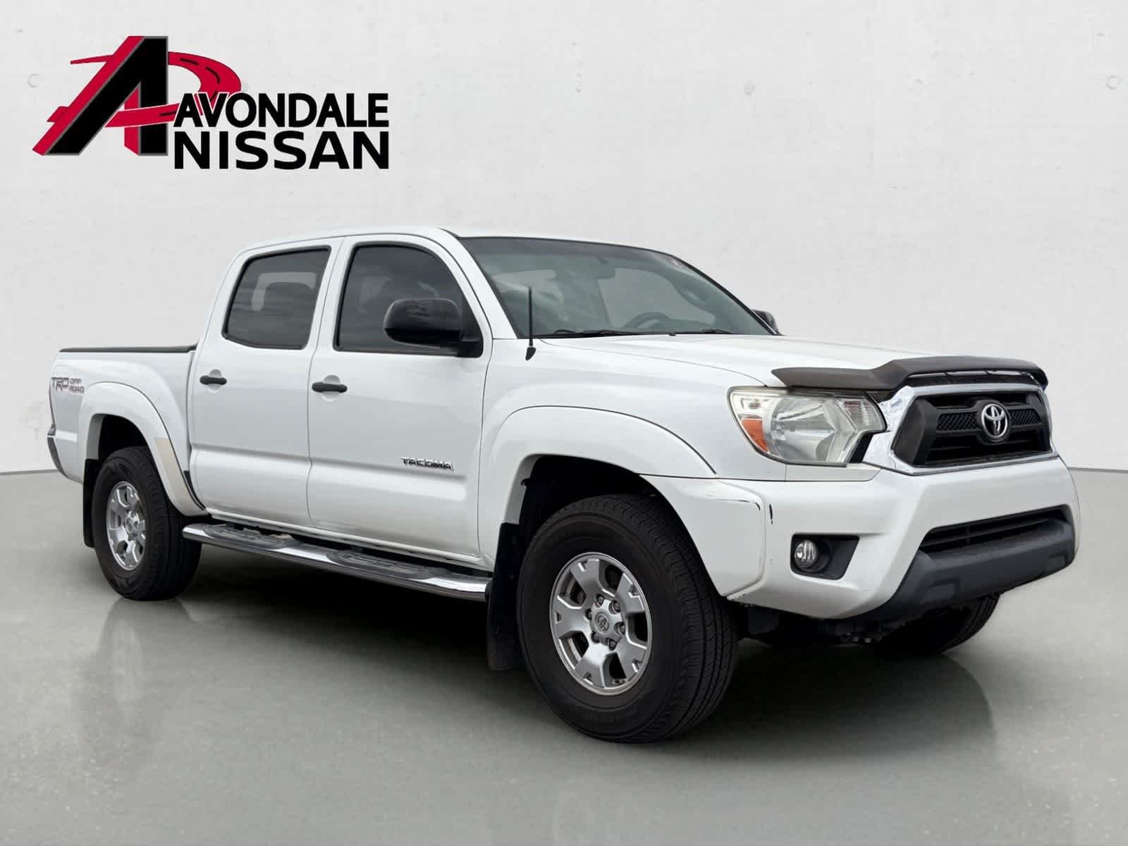 Used 2015 Super White Toyota PreRunner image 4