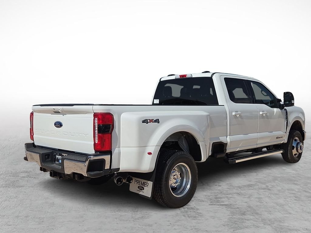 New 2026 Star White Metallic Tri-Coat Ford F-350® Lariat® image 11