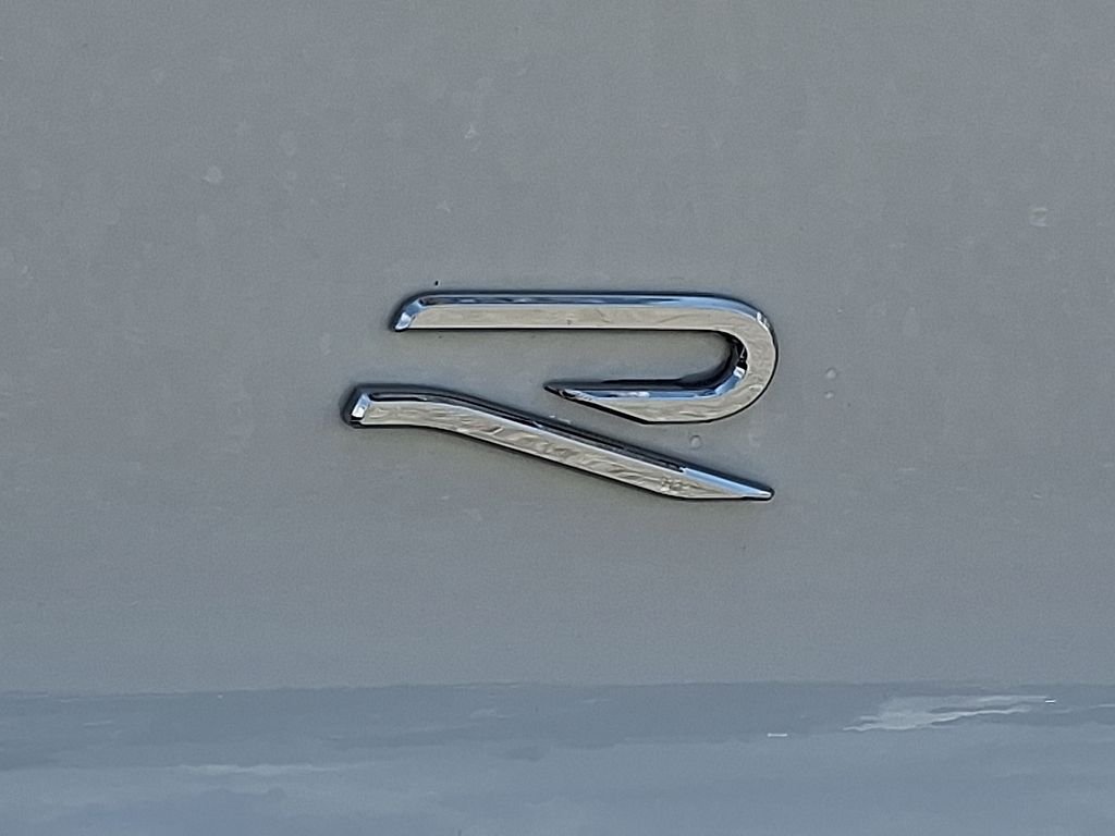 Used 2026 White Volkswagen 2.0T image 30