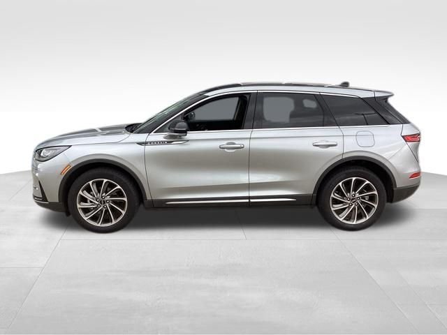 2023 Lincoln Corsair Base