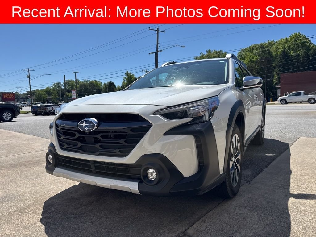2025 Subaru Outback Touring XT's photo