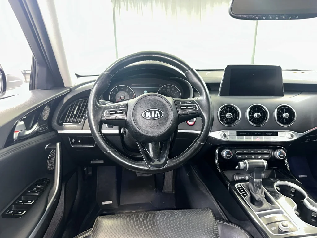 KNAE25LA2J6035670