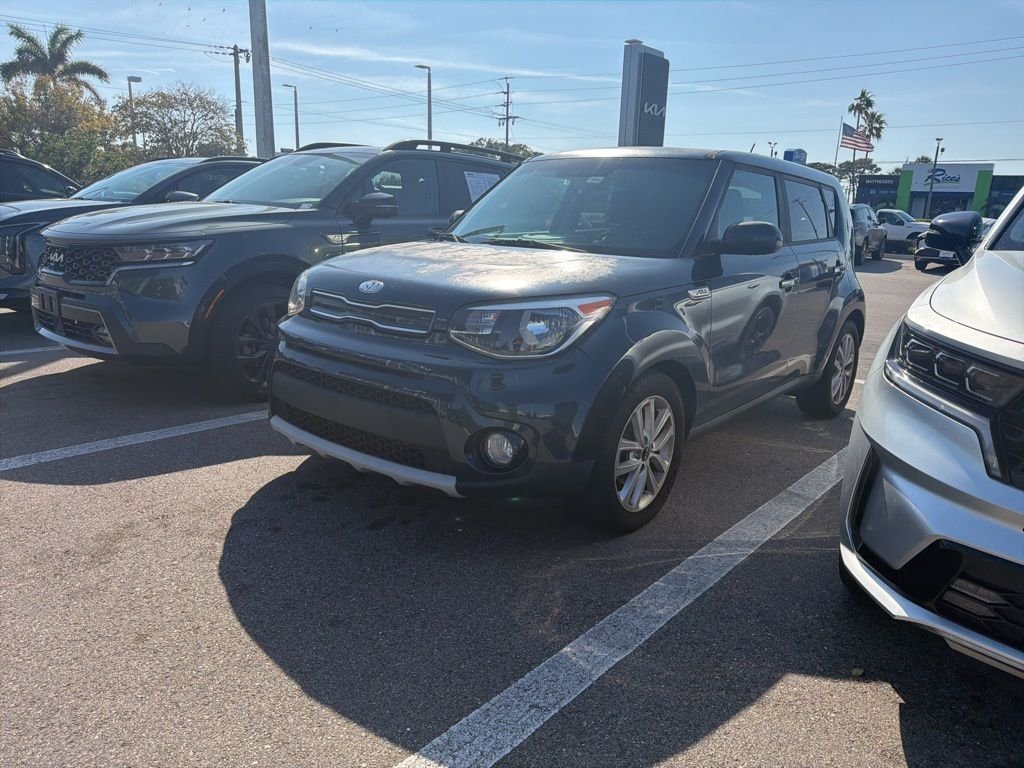 2019 Kia Soul +