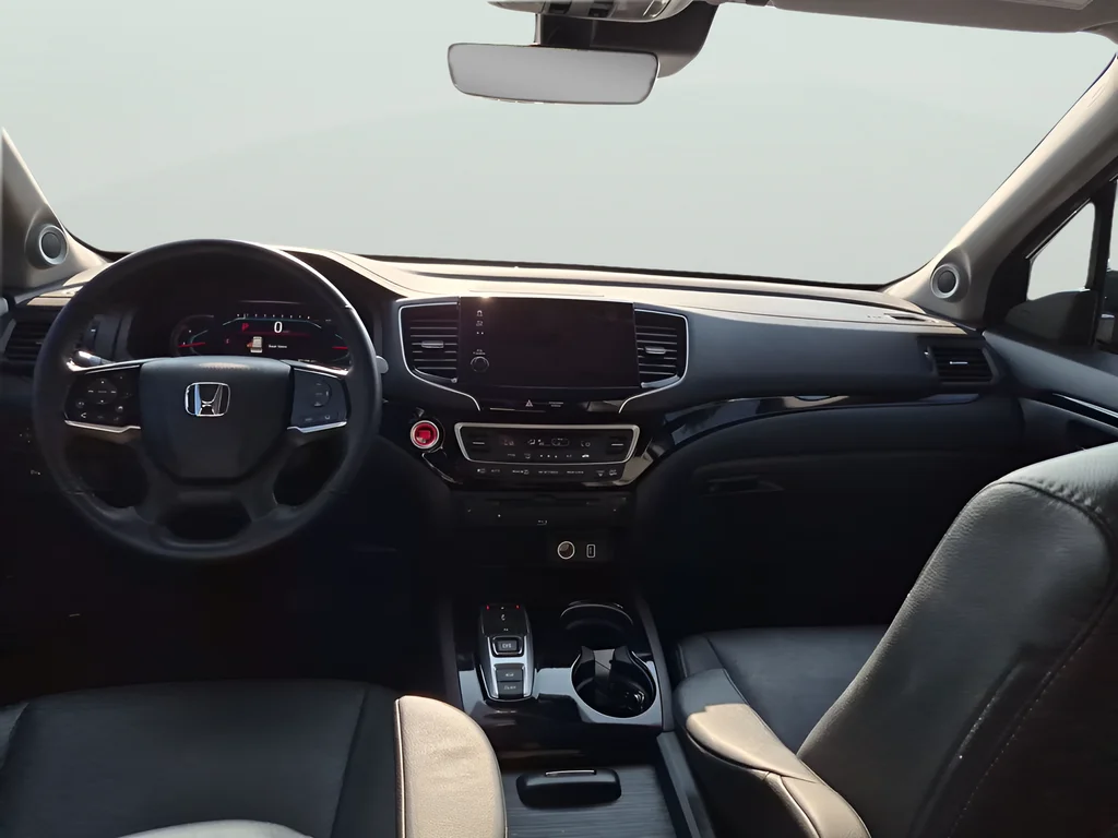 Used 2022 Black Honda Touring image 31