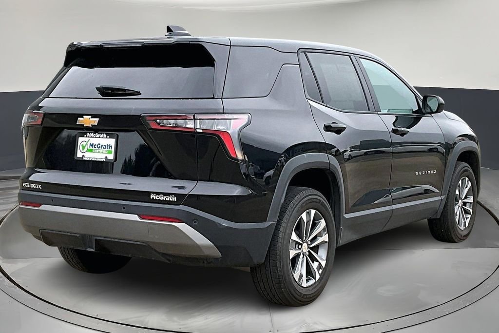 Used 2025 Black Chevrolet LT image 7