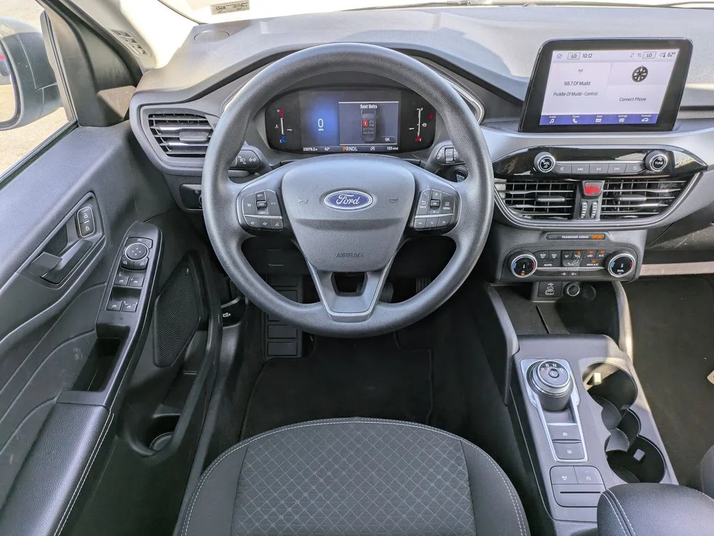 Used 2025 Oxford White Ford Active image 17