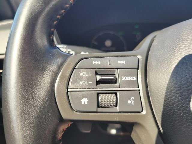 Used 2025  Honda Sport image 28
