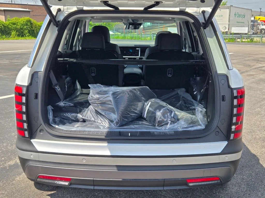 New 2026 White Pearl Hyundai SEL Premium image 14