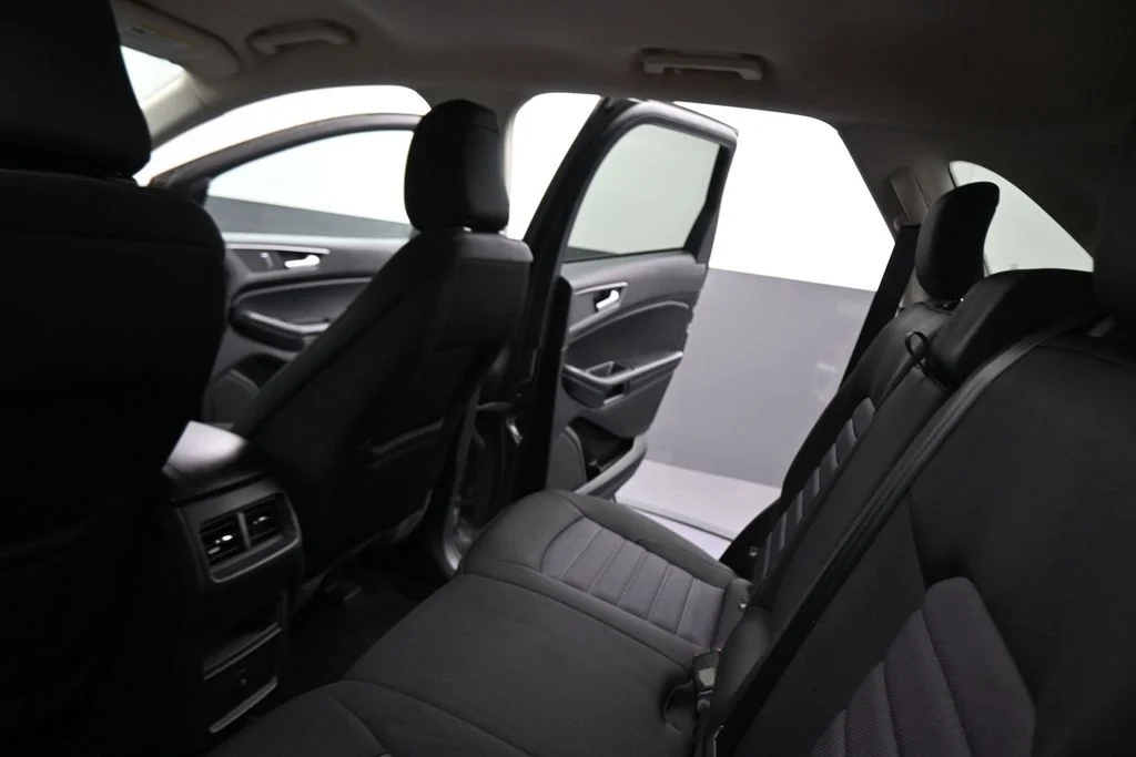 Used 2023 Gray Ford SE image 42