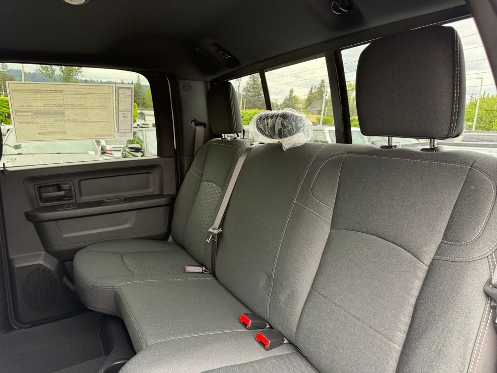 New 2026 Bright White Clearcoat RAM Tradesman image 28
