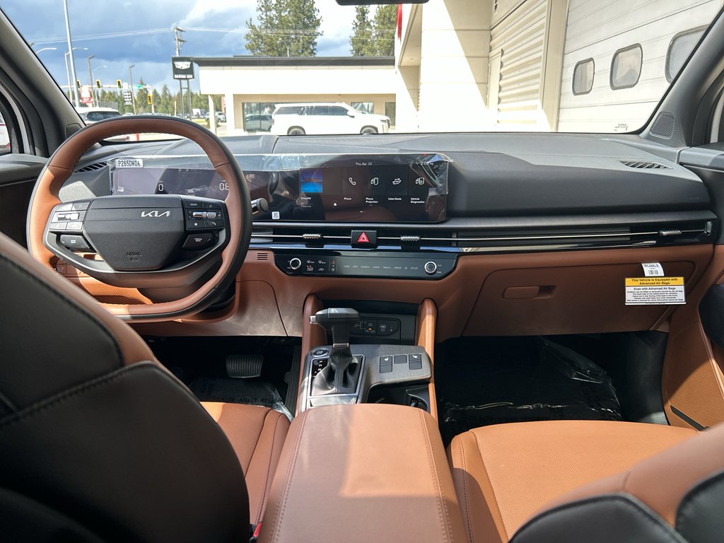 New 2026 Glacial White Pearl Kia X-Line image 16