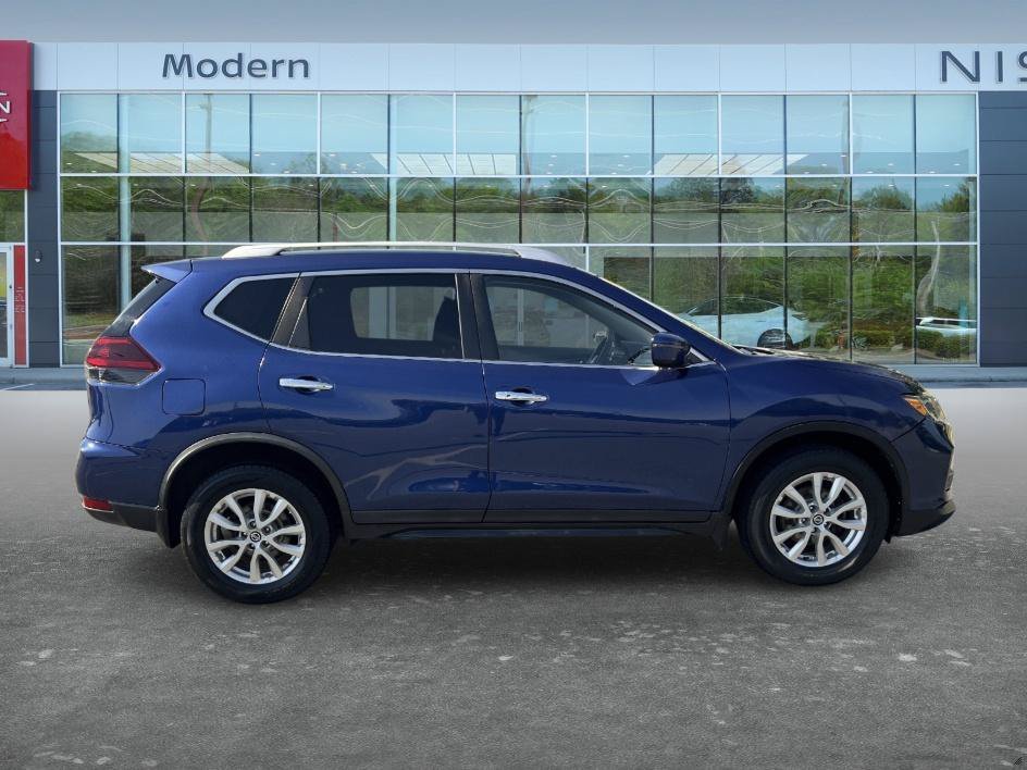 Used 2019 Caspian Blue Metallic Nissan SV image 4