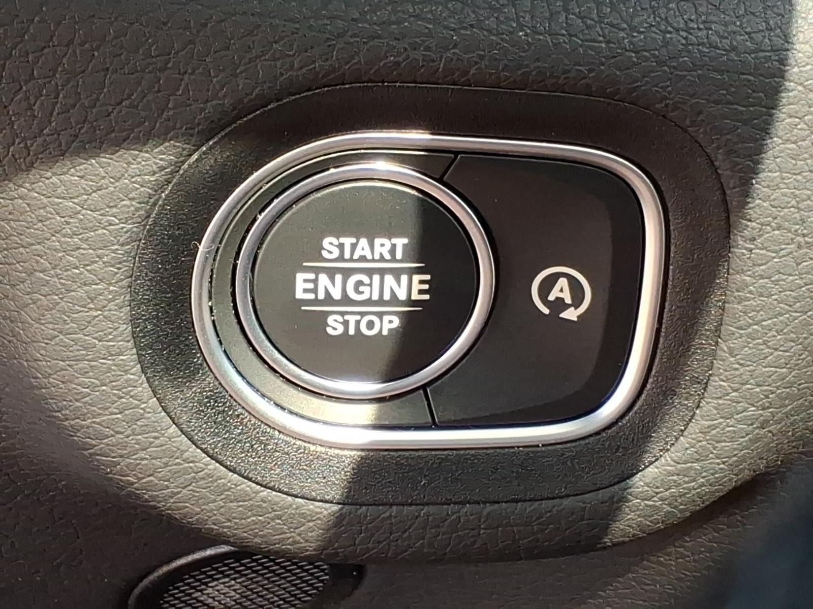 Certified Used 2025  Mercedes-Benz GLE 350 image 19