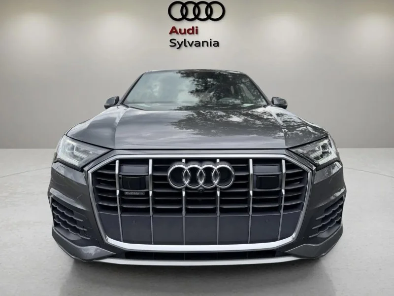 Used 2021  Audi Premium Plus image 2