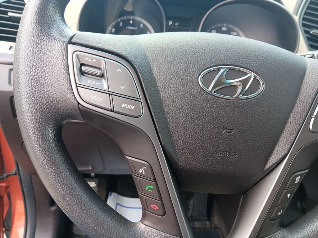 Used 2018 Canyon Copper Hyundai 2.4 Base image 18
