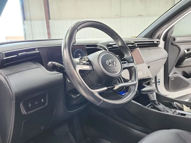 Used 2023 White Hyundai Limited image 18