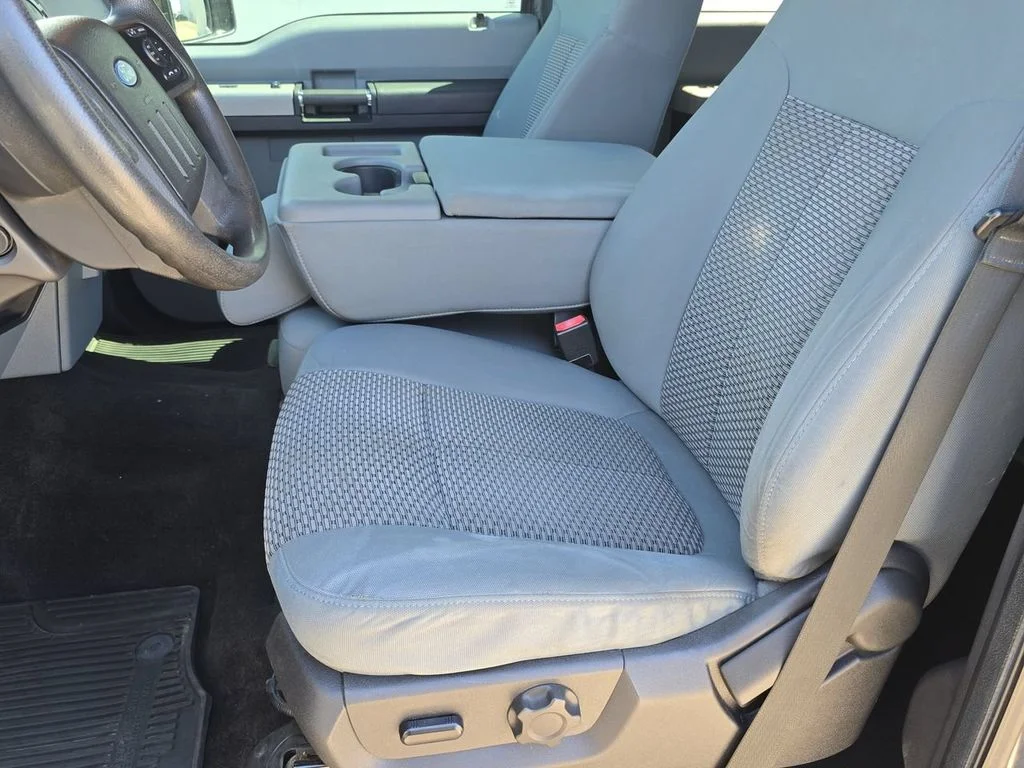 Used 2016 Gray Ford XLT image 20