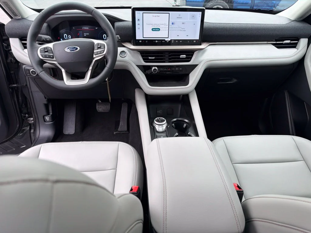 New 2026 Carbonized Gray Metallic Ford Active image 16