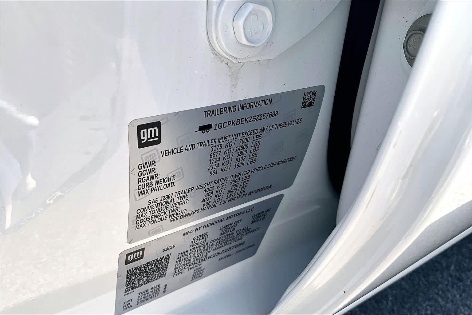 2025 Chevrolet Silverado 1500 Custom - Photo 38