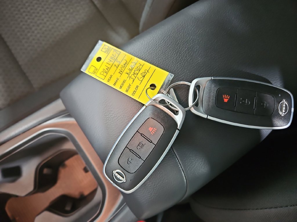 Used 2025 Gray Nissan S image 29