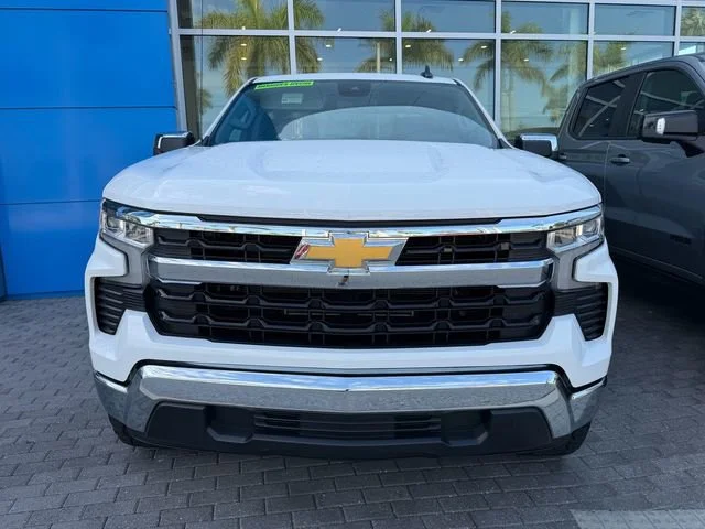 New 2026 Summit White Chevrolet LT image 2