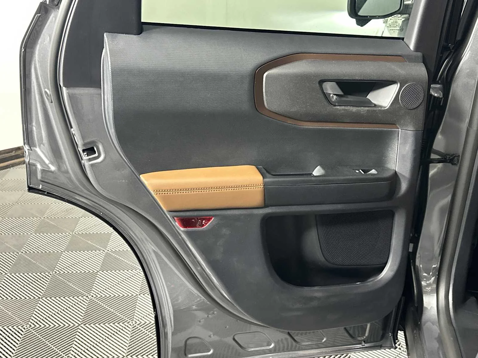New 2026 Carbonized Gray Ford Outer Banks image 27