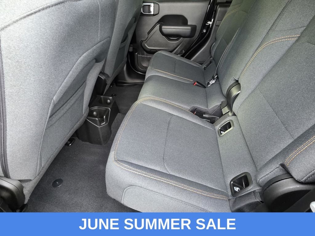Used 2024 Black Jeep Sport S image 10