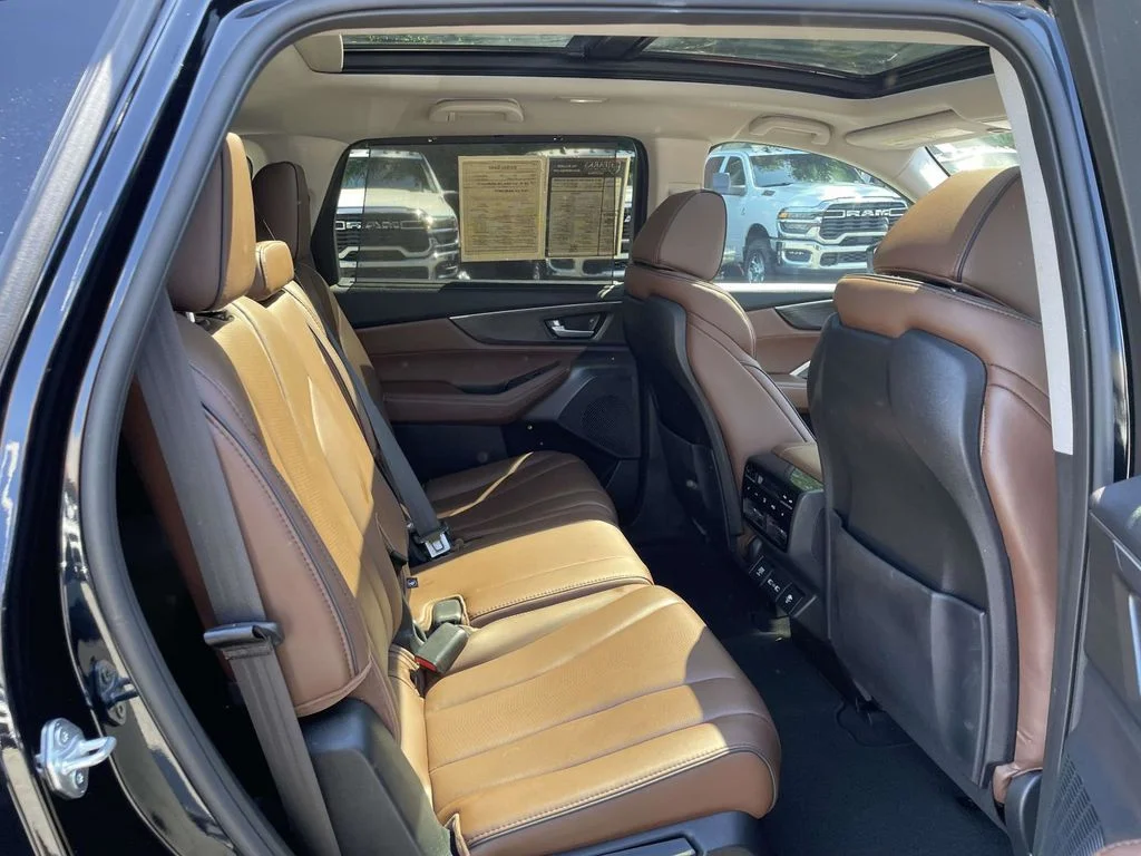 Certified Used 2023 Black Acura Advance image 18