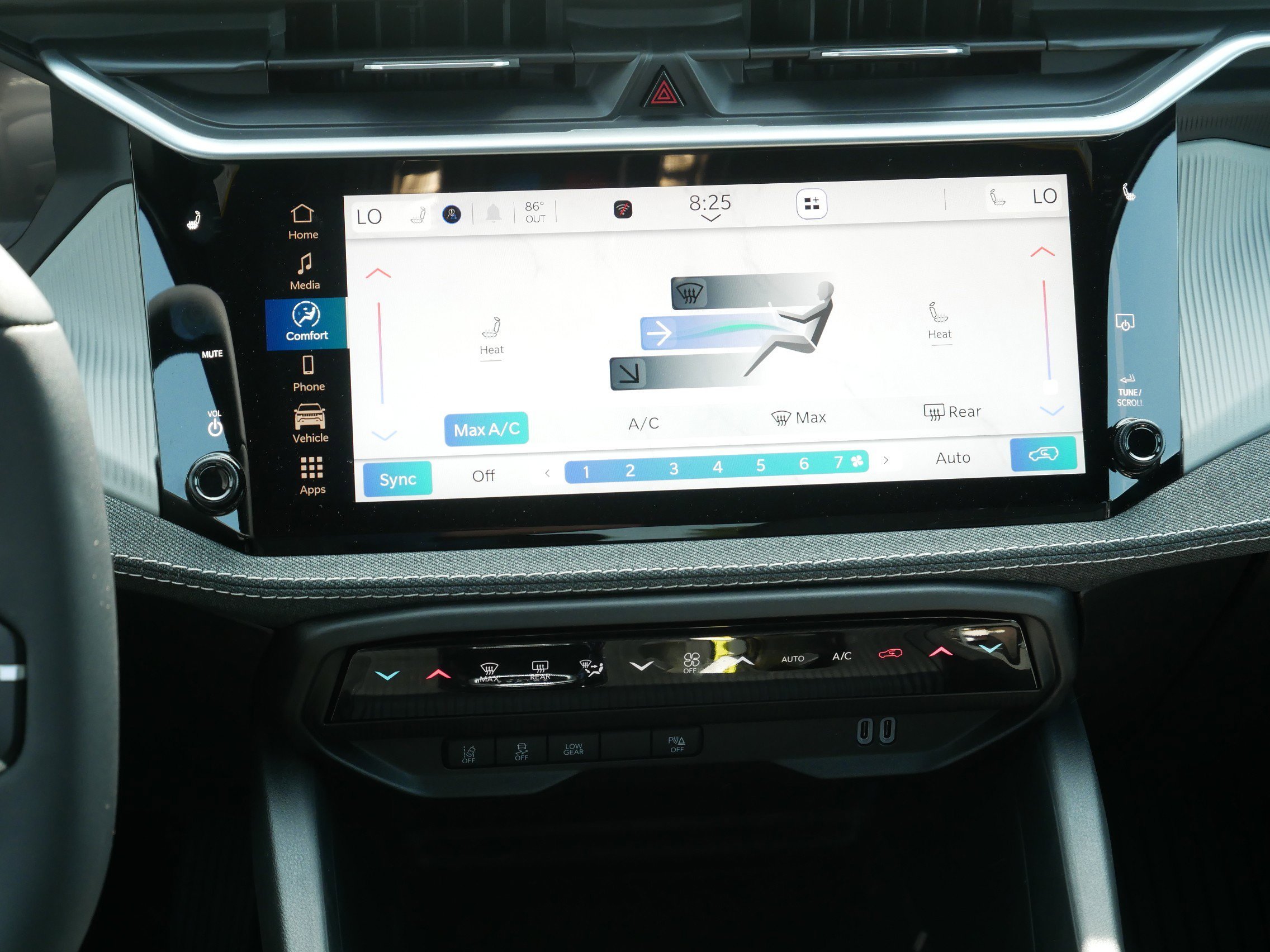 2026 Jeep Cherokee Laredo - Photo 14