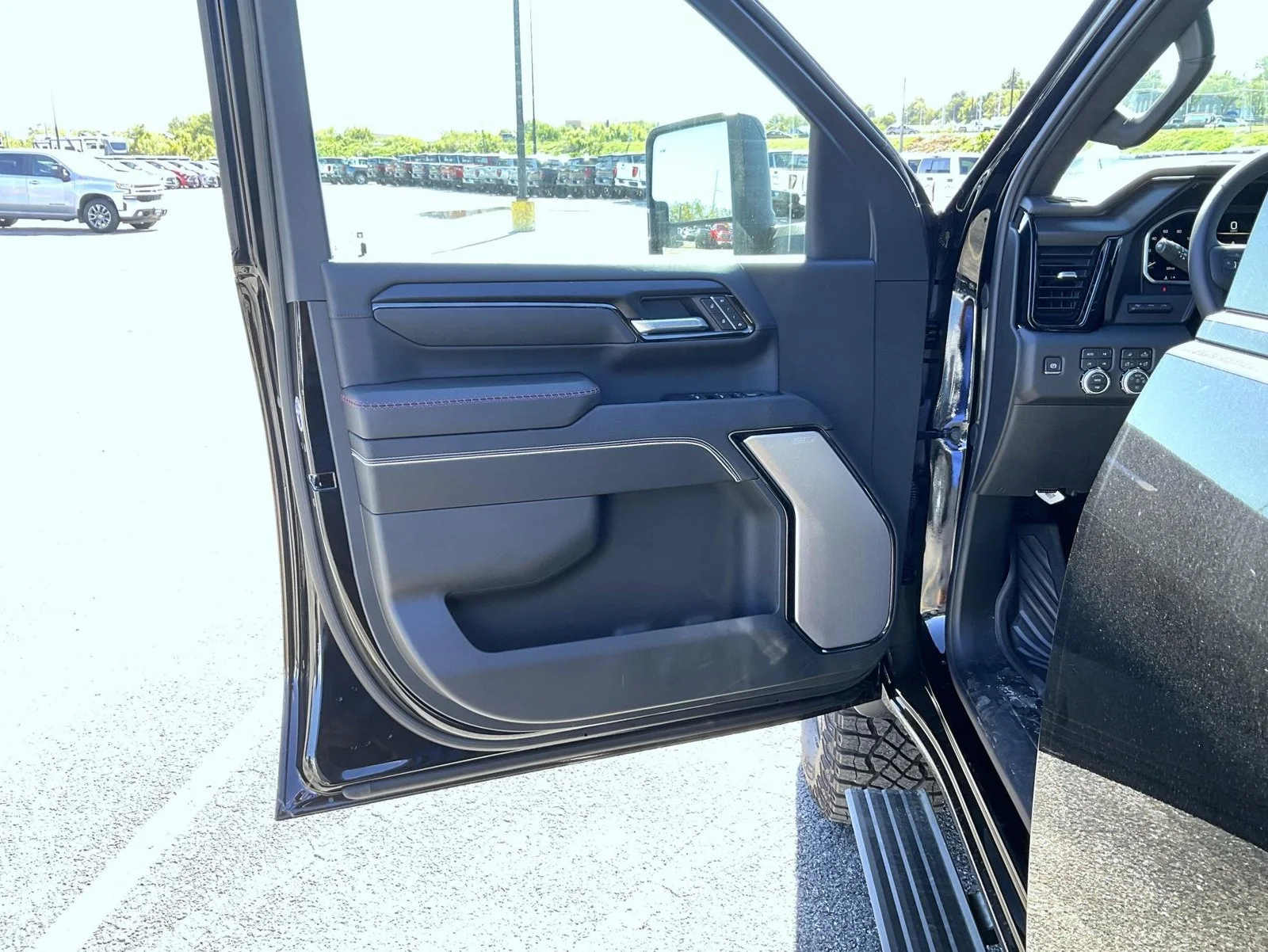 New 2026 Onyx Black GMC AT4X image 9