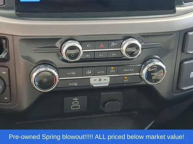 Used 2025 Gray Ford XLT image 31