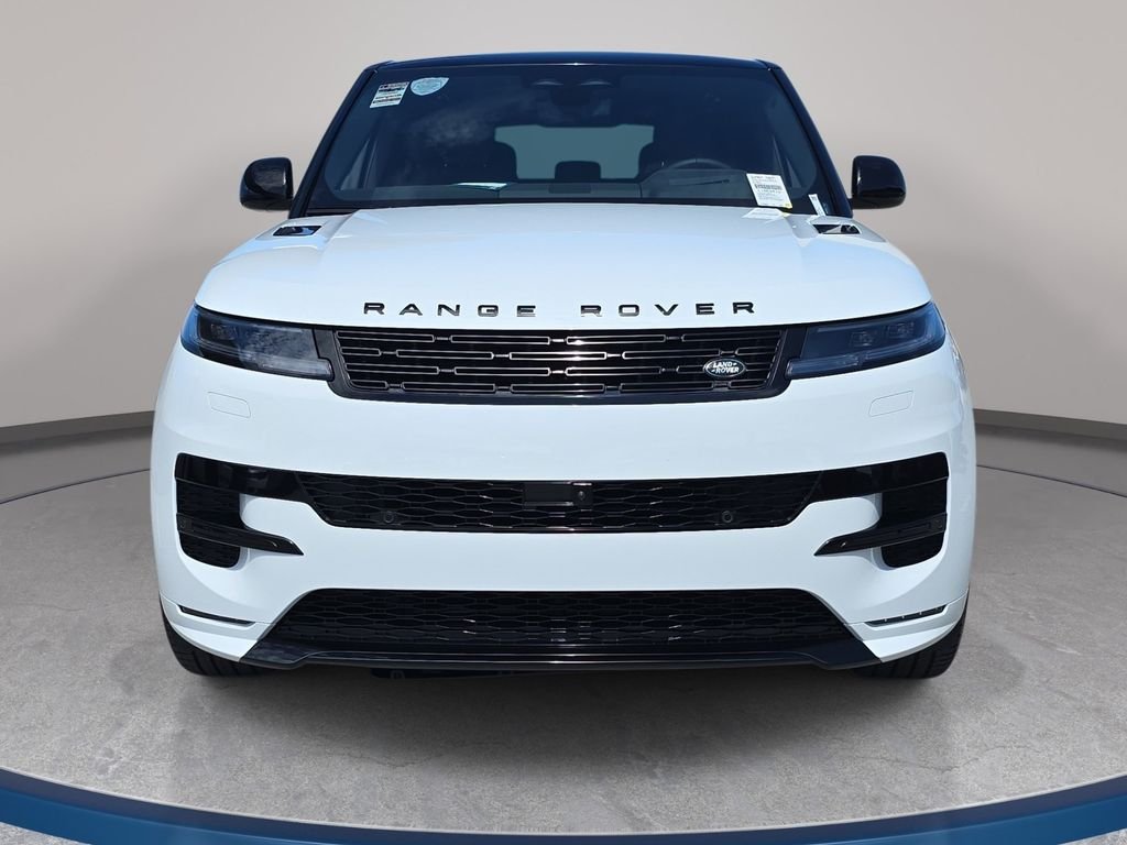 New 2026 Fuji White Land Rover Dynamic SE image 2