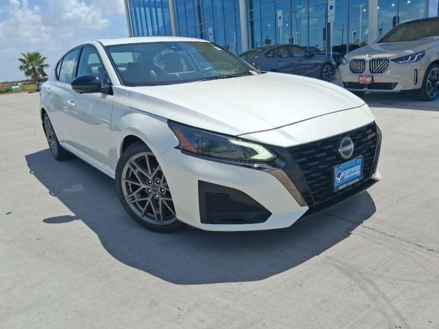 Certified Used 2024 White Nissan 2.0 SR image 1