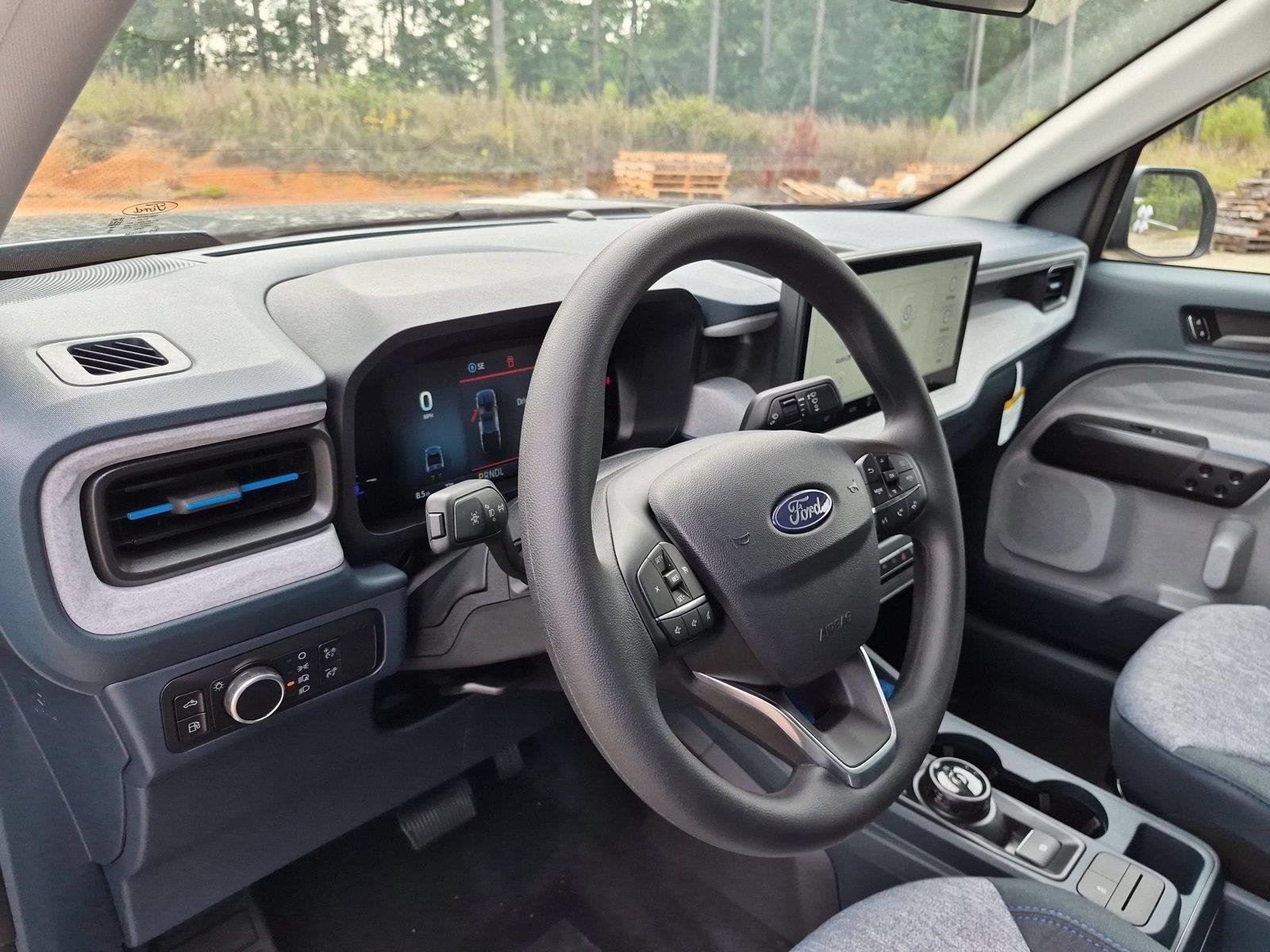 New 2026 Carbonized Gray Metallic Ford XLT image 18