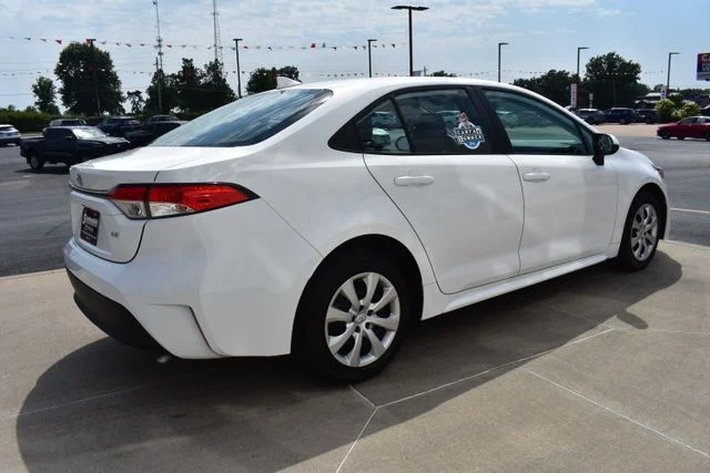 Used 2024 White Toyota LE image 5