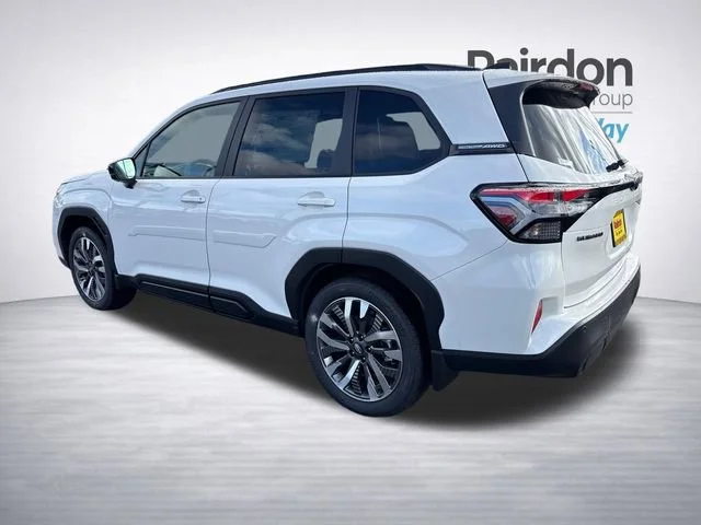 New 2026 CRYSTAL WHITE PEARL Subaru Touring image 5