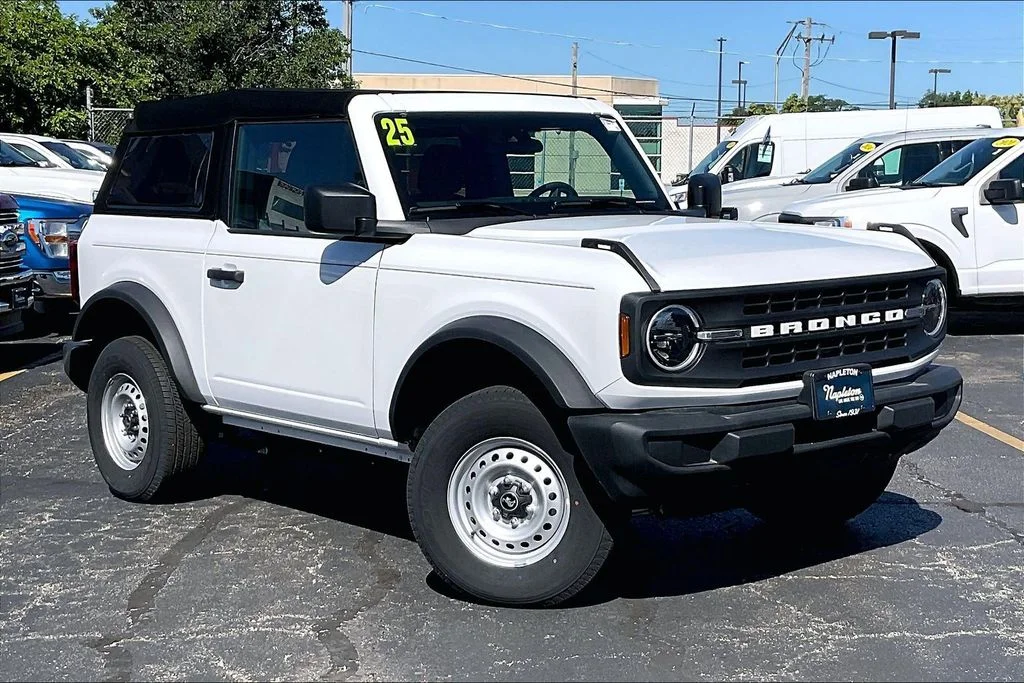 2025 Ford Bronco 2-Door Base - Photo 35