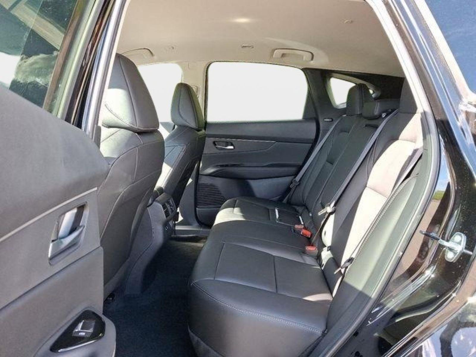 2025 Nissan Murano SV - Photo 6