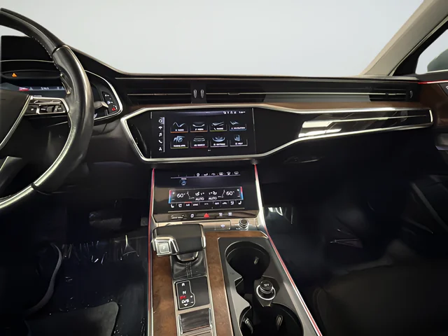 Used 2019 Silver Audi 3.0T Prestige image 23